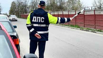 ГАИ пообещала выставить усиленные наряды ДПС на трех белорусских трассах. Следить будут за всеми