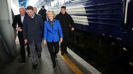 Глава Еврокомиссии прибыла в Киев