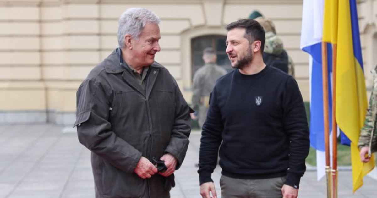 Зеленский внезапно улетел в Финляндию