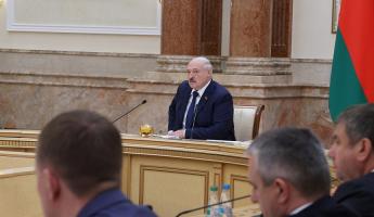 «Обнаглели до крайней степени» — Лукашенко пообещал уволить половину чиновников