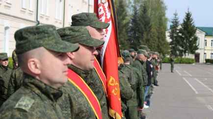 Минобороны пообещало отпустить военнобязаных белорусов домой с «ценными подарками». Но не всех