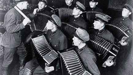 В Госдуме предложили россиянам заменить Tinder «безалкогольными дискотеками». Это что такое?