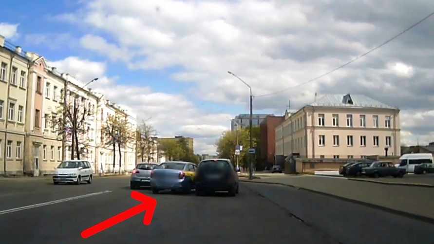 Что грозит белорусам за "подрезание" на дороге? В ГАИ рассказали на примере