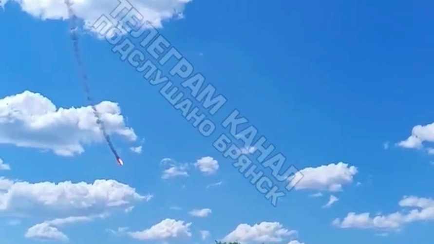 В Брянске рухнул российский вертолет. Сбила российская ПВО?