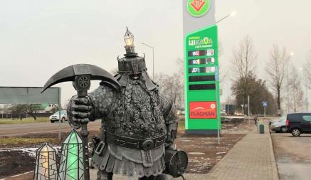 Белнефтехим перестал понижать цены топлива в Беларуси. Почему?