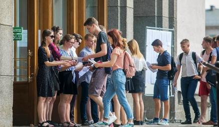 В КГК рассказали, кого из белорусских школьников не пустят на централизованный экзамен