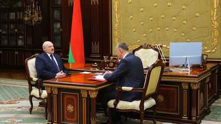 «Нестыковки какие-то» — Лукашенко рассказал, в чем «мало верит» правительству Беларуси