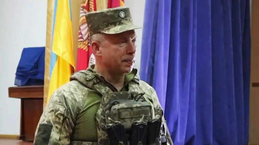 "Находится в мышеловке" - Украинский генерал Сырский пообещал скорые "наступательные действия" на российскую армию