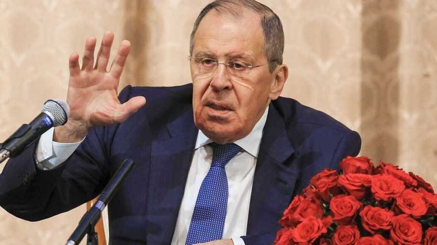 "Желание понравиться гегемону" - Лавров не назвал "красные линии", которые пересекут украинские F-16