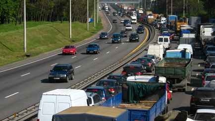 Минтранс ввел сезонные ограничения на белорусских дорогах с 25 мая. Кого коснётся?