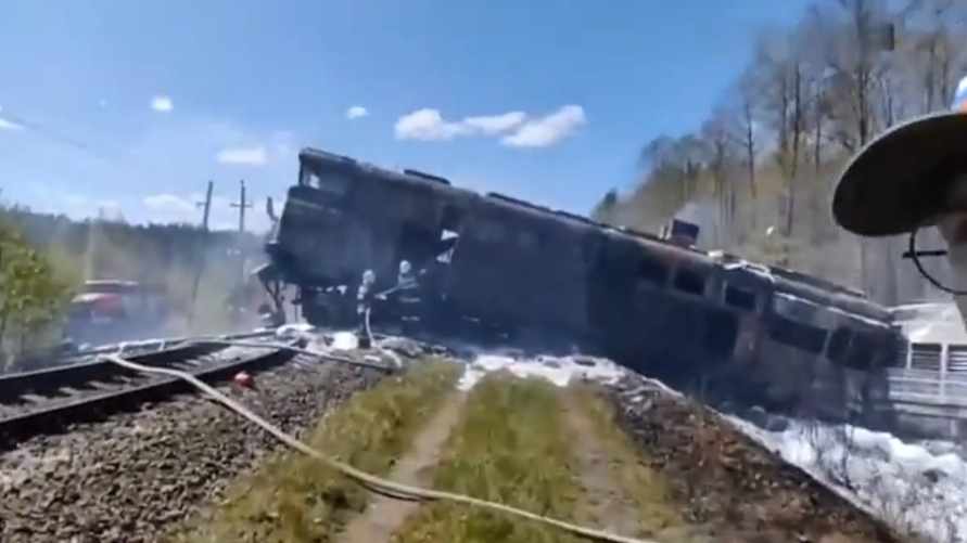 Было три взрыва? В России рассказали подробности подрыва белорусского поезда