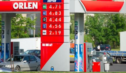 «Приличные деньги» — В Польше заявили, что Россия наводнила ЕС нефтепродуктами. Как?