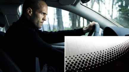 Зачем по краю лобового стекла авто наносят чёрные точки? Не для красоты!