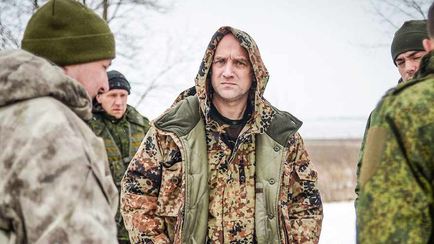 В России подорвали машину с писателем Прилепиным - водитель погиб