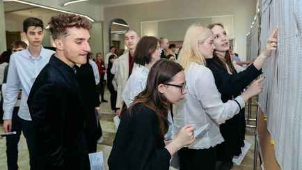 Кому, кроме школьников, дадут их результаты ЦЭ? Рассказали в Минобразования Беларуси