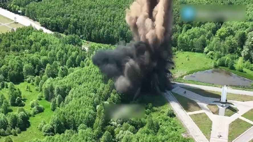 Фото: скриншот видео взрыва