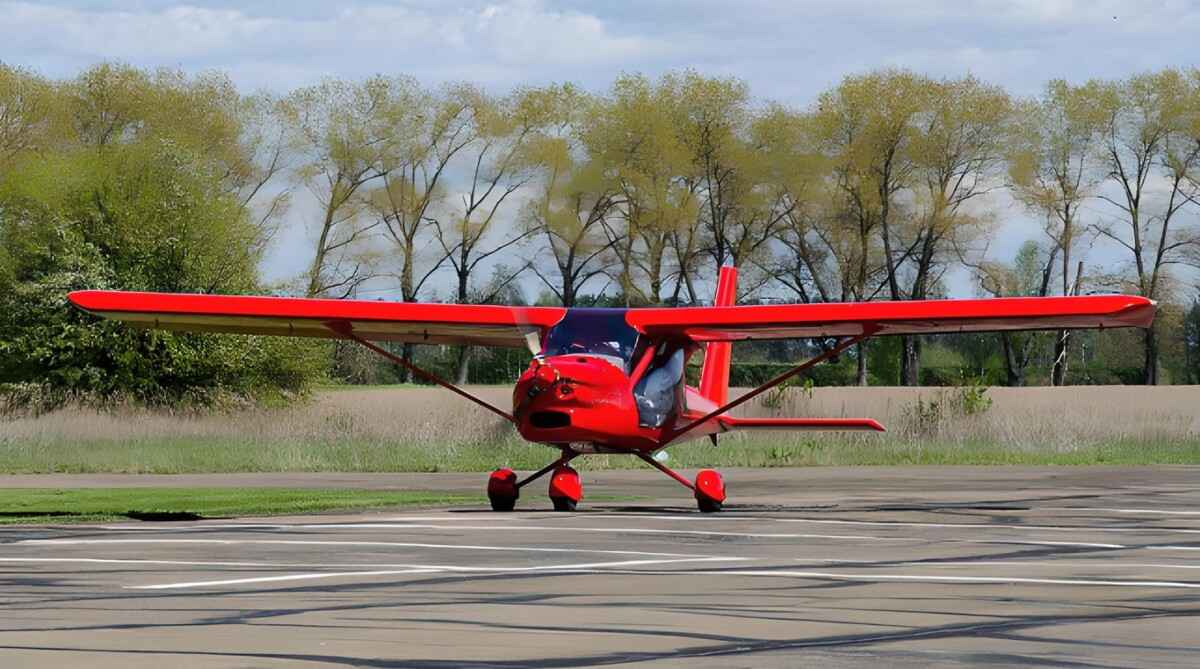 В Минсельхозе предупредили, что будут разбрасывать по всей Беларуси с самолётов коричневые брикеты. Зачем?