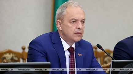 Сергеенко приказал «воспитывать патриотов» на частных предприятиях в Беларуси. Как?