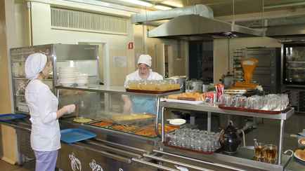 «Спецтетрадочки» всё? Совмин изменил порядок питания учителей в школьных столовых Беларуси