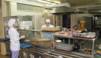 «Спецтетрадочки» всё? Совмин изменил порядок питания учителей в школьных столовых Беларуси