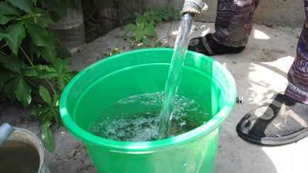 «Чрезвычайно нуждаются» — Из-за разрушения Каховской ГЭС около 700 000 человек лишились питьевой воды — ООН