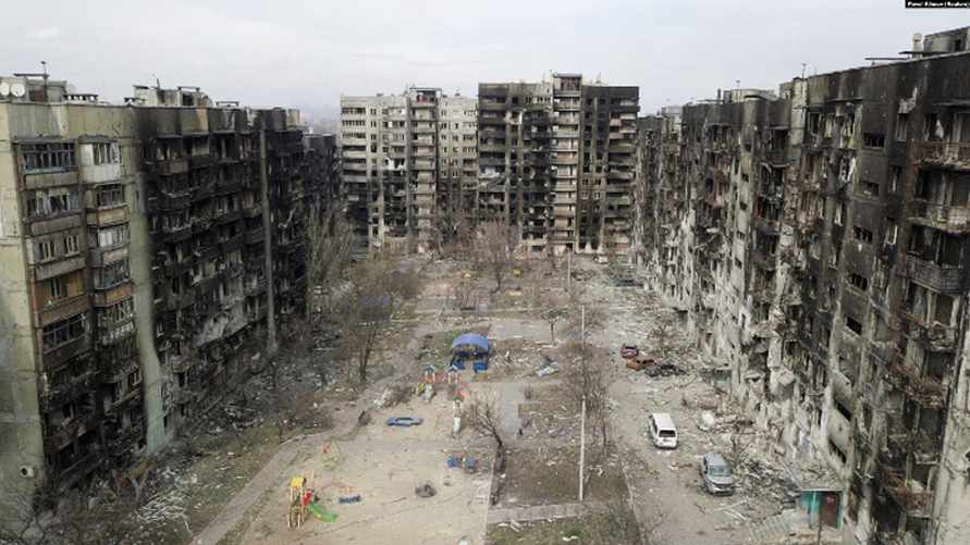 Разрушенный Мариуполь, иллюстративное фото Reuters