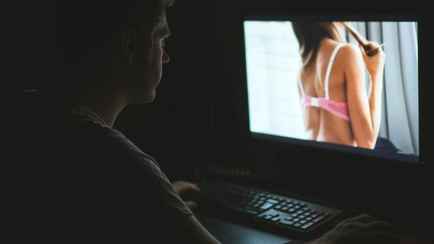 Минчанин «отомстил» бывшей и слил интимвидео на порносайт. Как накажут?