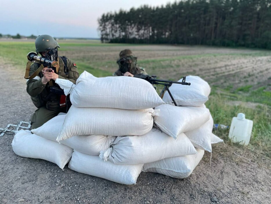 В Гомеле показали, как готовились к борьбе с вооруженными формированиями