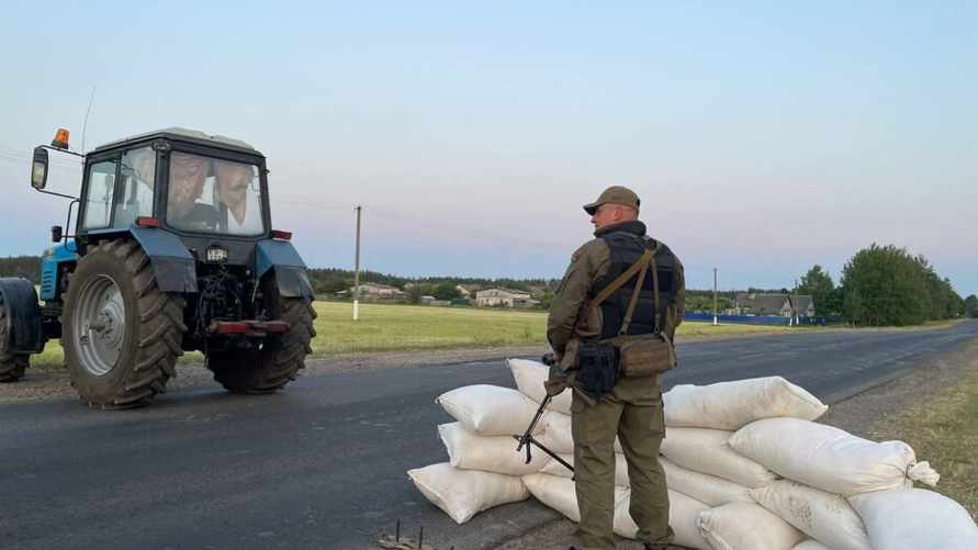 В Гомеле показали, как готовились к борьбе с вооруженными формированиями