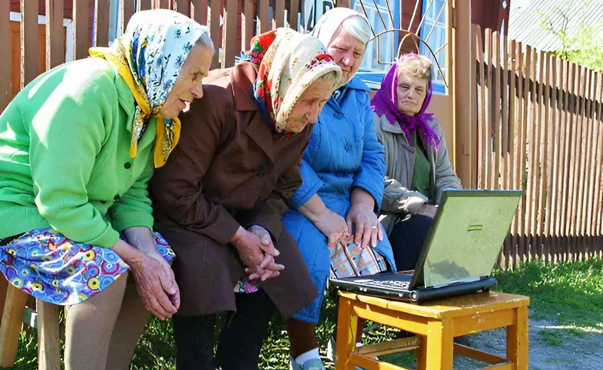 Белорусский банк пообещал подарить всем пенсионерам по 50 рублей. Но есть одно условие