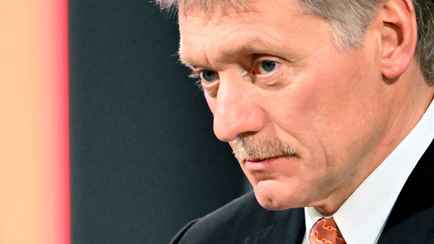 «Цель — лишить Крым воды» — Песков ответил на обвинения в подрыве Каховской ГЭС