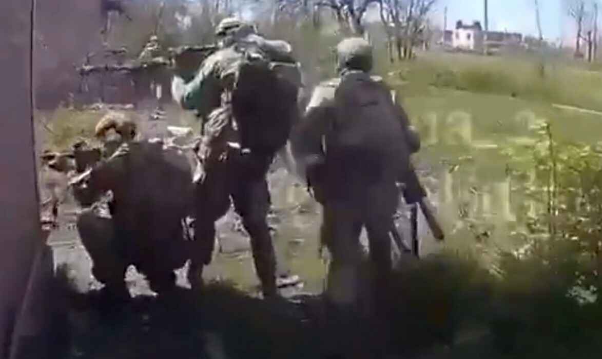Появилось видео боя американцев с россиянами на юге Украины
