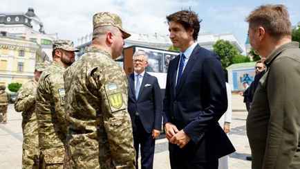 В Киев внезапно прилетел премьер-министр Канады. Зачем?