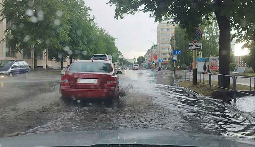 Фото: Ливень в Барановичах