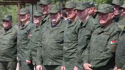 Минобороны объявило учения теробороны на Минщине. Кого и чему будут месяц учить?