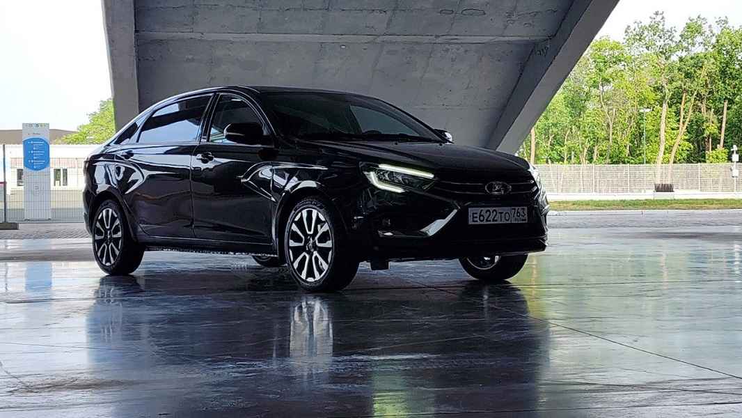 В России удлинили Lada Vesta на 25 см и пообещали продавать за 25 тыс долларов