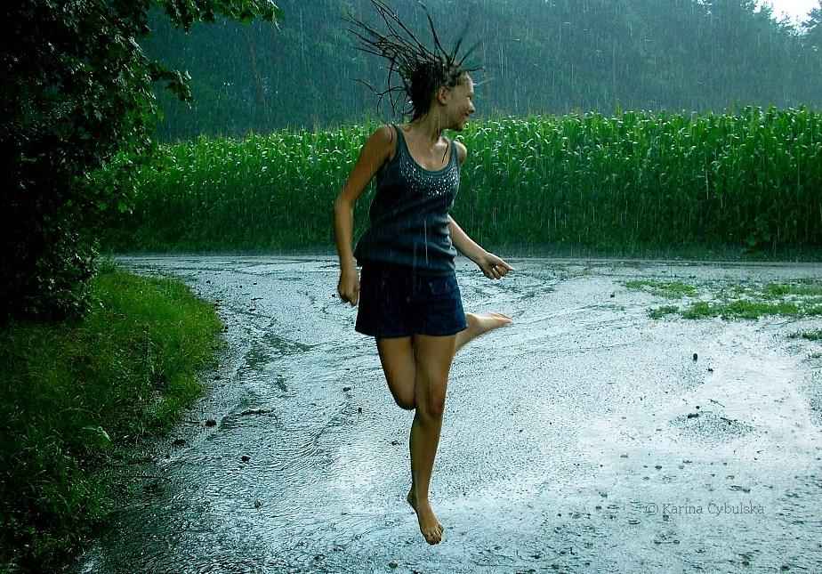 Почему после дождя пахнет по-особому? Ученые объяснили феномен петрикора