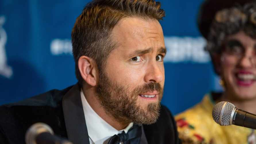 Фанаты заподозрили Райна Рейнольдса в путешествиях во времени, заметив его на фото 19-го века. Что сказал актер?