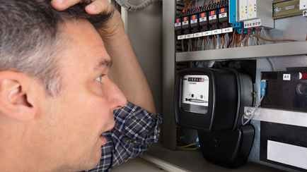 Переходят ли долги по коммуналке к новым владельцам квартиры? Вот что делать белорусам в такой ситуации