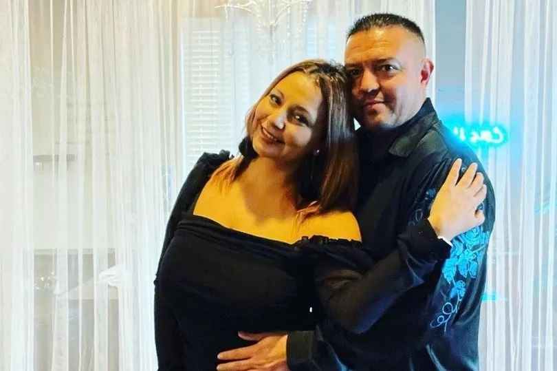 Женщина узнала, что вышла замуж за своего кузена после того, как родила от него троих детей. Что было дальше?