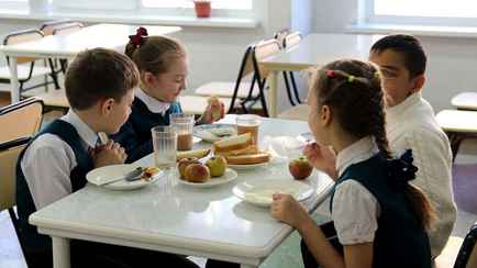 Совмин изменил меню в школьных столовых Беларуси. Что будет среди новых 230 блюд с 1 сентября?