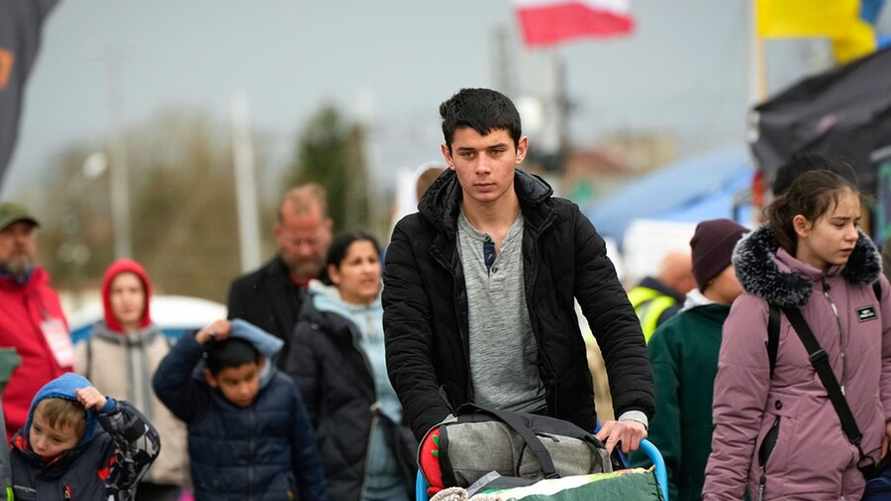 "Ни у кого нет проблем с белорусами" - The Guardian рассказала, почему поляки стали по-разному относиться к переехавшим белорусам и украинцам