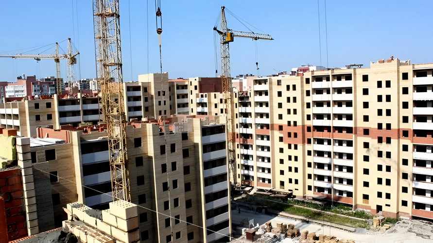 Лукашенко обязал белорусов возмещать стоимость льготного жилья. Но не всех