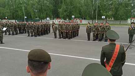 Лукашенко подписал указ о призыве на срочную военную службу. Когда призовут?