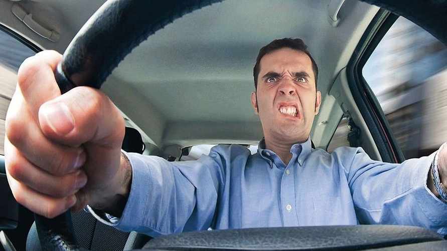 «Клоунские» — Владельцы рассказали, что стало хуже в новых машинах всех марок