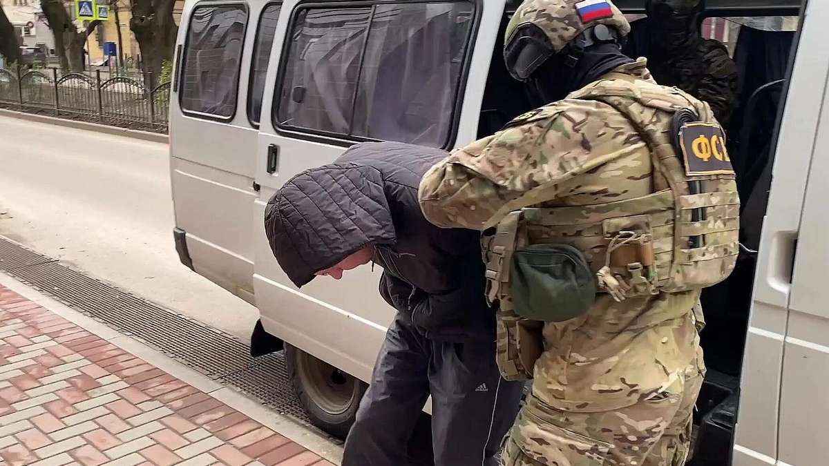 После мятежа Пригожина в РФ задержали более 10 высокопоставленных военных, 15 уволили – WSJ