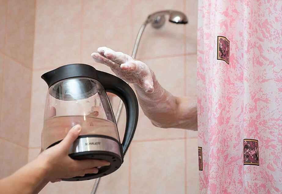 Кому из белорусов отключат горячую воду в июле? График и список адресов