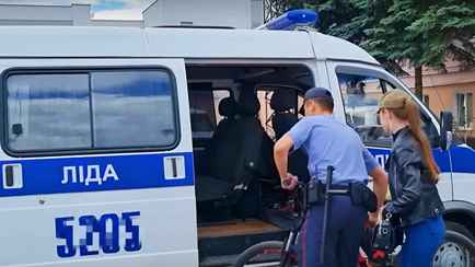 До двух лет тюрьмы. Жительница Лиды отправила маму в санаторий и попала в милицию. За что?