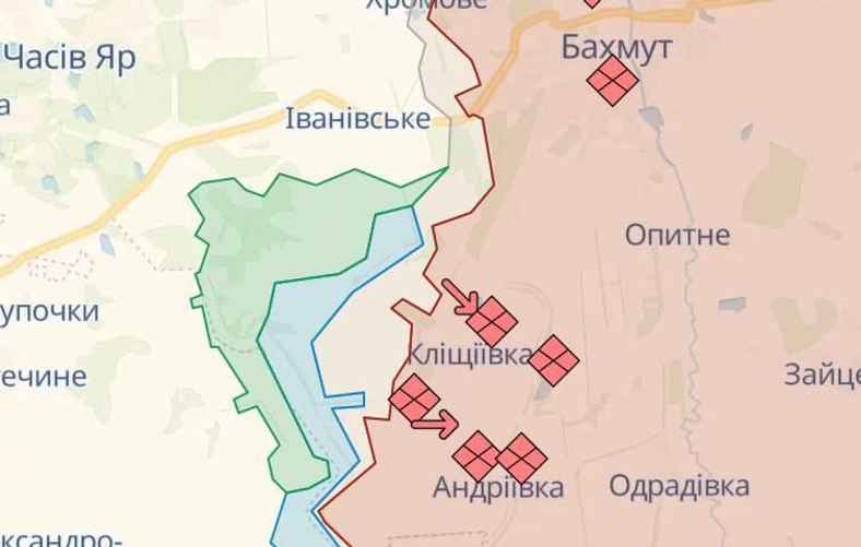 На карте Страткома ВСУ Клещеевка все ещё под контролем россиян. Но ВСУ уже на окраине.