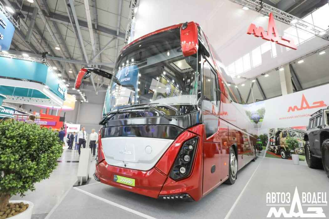 МАЗ показал новый автобус, где запчастей из "недружественных" стран всего 7%